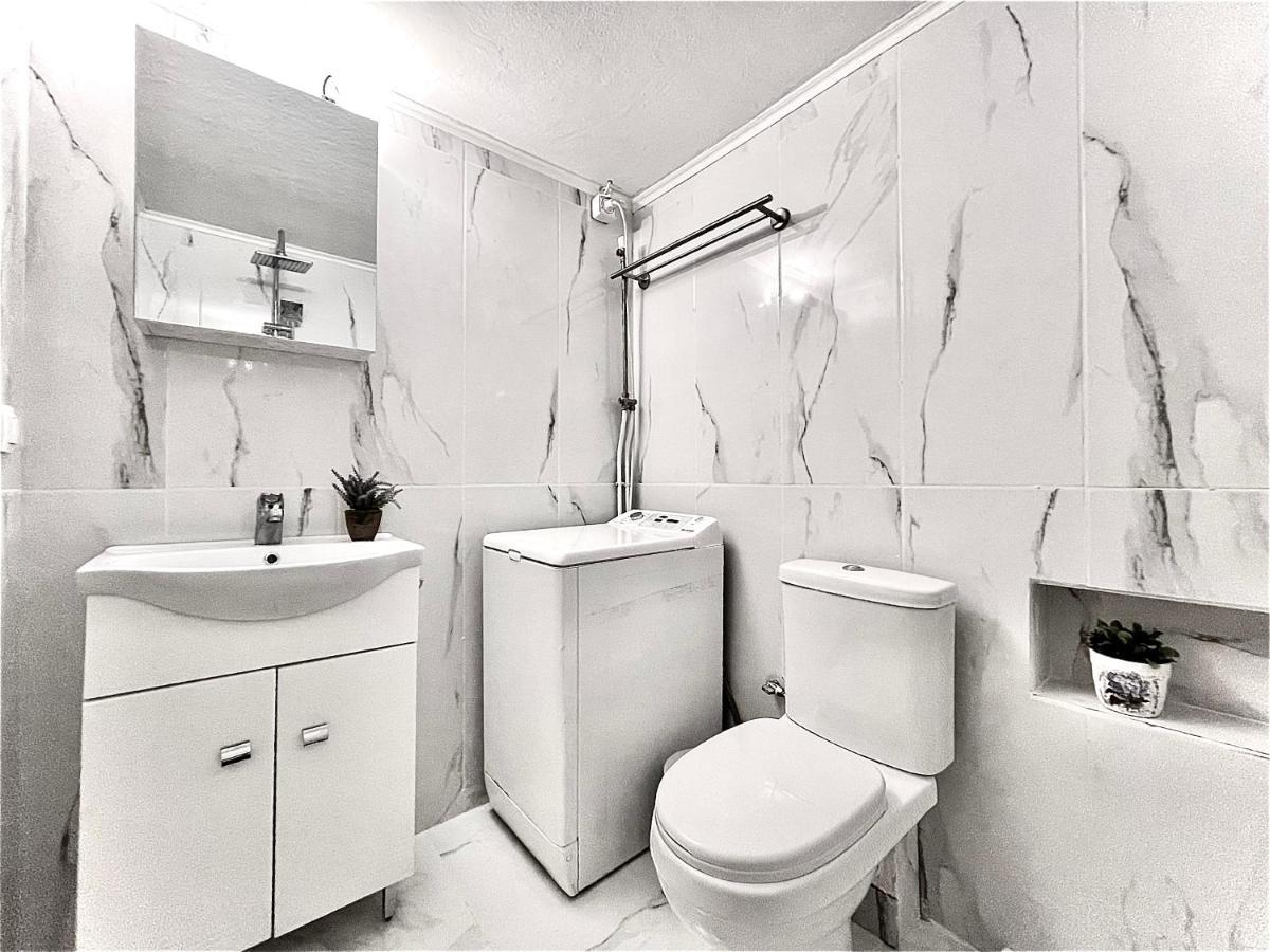 Odyseia Apts I At The Center Of The City & Old Town La Canea Esterno foto